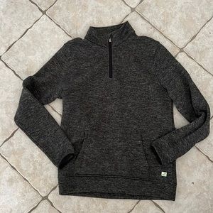 Vuori 1/4 zip fleece sweater